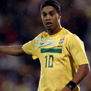 斯帕莱蒂战术革命，放弃无锋阵，双前腰+中锋体系或成意大利新蓝图